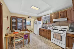 358 London St, San Francisco, CA 94112 - Photo 15