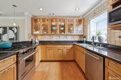 275 Fairlawn Avenue, Daly City, CA 94015 - Photo 25
