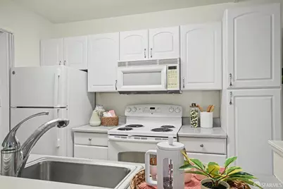 123 Piccadilly Place #H, San Bruno, CA 94066 - Photo 11