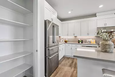 1301 Barbet Circle #2, Sunnyvale, CA 94087 - Photo 7