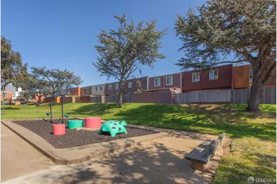 1243 Sunnydale Avenue, San Francisco, CA 94134 - Photo 49