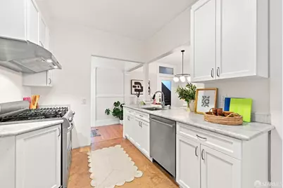 747 Lyon Street #2, San Francisco, CA 94115 - Photo 7
