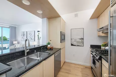 219 Brannan Street #5H, San Francisco, CA 94107 - Photo 9