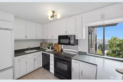 2171 Sacramento Street #13, San Francisco, CA 94109 - Photo 15