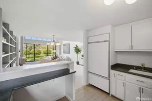 2171 Sacramento St, San Francisco, CA 94109 - Photo 17