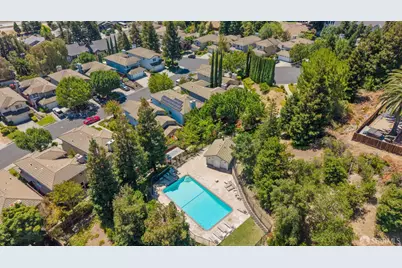 5022 Gloucester Lane, Martinez, CA 94553 - Photo 41