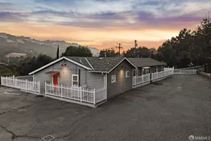 4 Bates Blvd, Orinda, CA 94563 - Photo 29