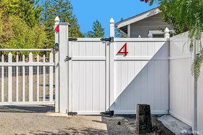 4 Bates Boulevard, Orinda, CA 94563 - Photo 3
