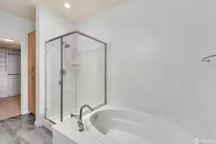 2853 Regatta Dr, Oakland, CA 94601 - Photo 27