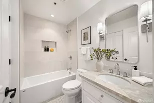 1945 Washington St, San Francisco, CA 94109 - Photo 27