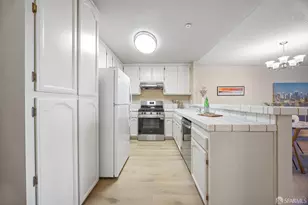 1707 Saddleback Dr, Daly City, CA 94014 - Photo 7