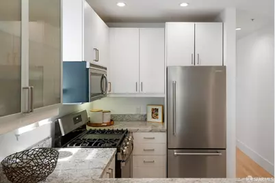 2315 Van Ness Avenue #3, San Francisco, CA 94109 - Photo 9