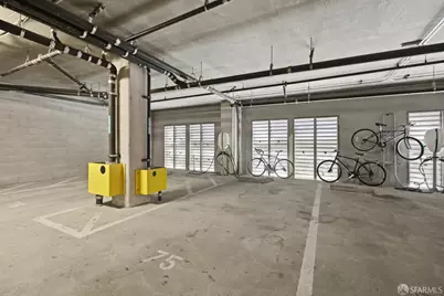 438 W Grand Ave Avenue #414, Oakland, CA 94612 - Photo 29