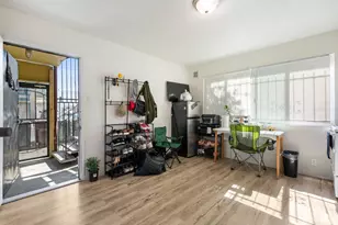 1830 Castro St, Oakland, CA 94612 - Photo 41