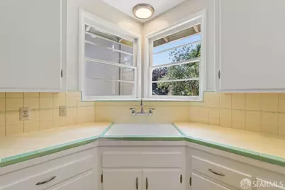 3631 Monterey Boulevard, Oakland, CA 94619 - Photo 17