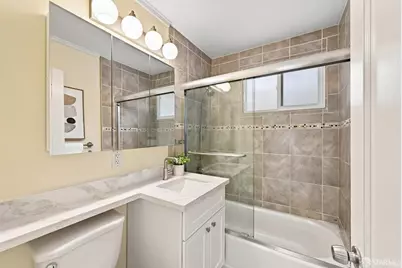 525 Larch Avenue, South San Francisco, CA 94080 - Photo 17
