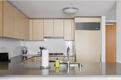301 Mission Street #25E, San Francisco, CA 94105 - Photo 5