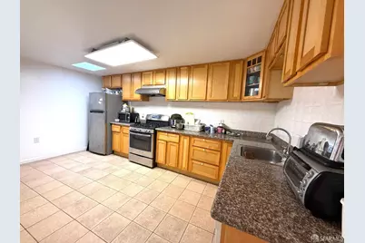737 London Street, San Francisco, CA 94112 - Photo 5