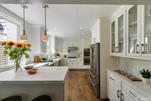 2034 Beach St, San Francisco, CA 94123 - Photo 7