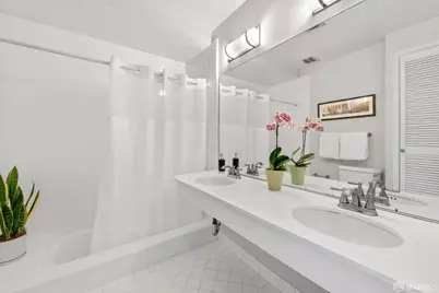 655 Corbett Avenue #203, San Francisco, CA 94114 - Photo 11