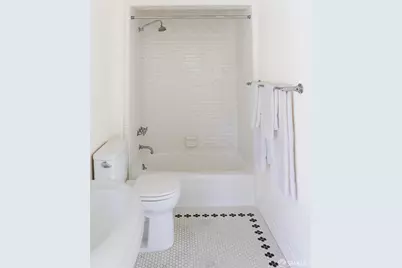 2670 Pierce Street, San Francisco, CA 94123 - Photo 35
