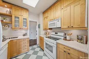 1101 Green St, San Francisco, CA 94109 - Photo 15