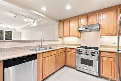 2210 Gellert Boulevard #5107, South San Francisco, CA 94080 - Photo 7