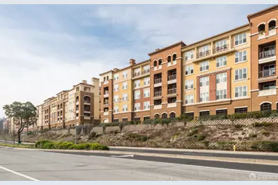 2200 Gellert Boulevard #6305, South San Francisco, CA 94080 - Photo 1