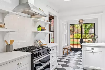 66 Joost Avenue, San Francisco, CA 94131 - Photo 17