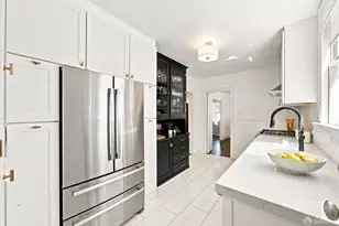 1637 Chestnut St, San Francisco, CA 94123 - Photo 17