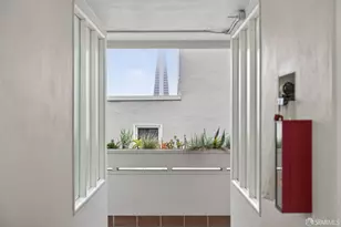 1260 Clay St, San Francisco, CA 94108 - Photo 21
