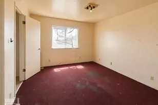7400 Fresno St, Oakland, CA 94605 - Photo 7