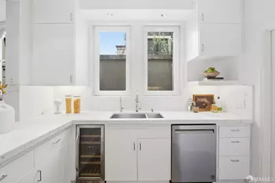 2900 Pacific Avenue #201, San Francisco, CA 94115 - Photo 17