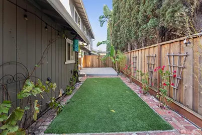 20279 Forest Avenue, Castro Valley, CA 94546 - Photo 43