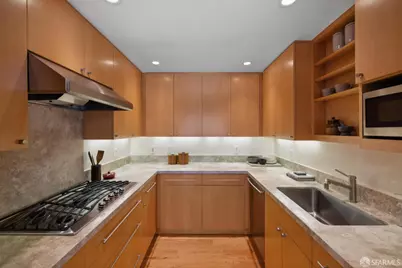 64 Van Buren Street, San Francisco, CA 94131 - Photo 15