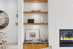 3835 Cesar Chavez St, San Francisco, CA 94131 - Photo 11
