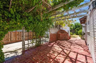 120 Merritt Ct, Los Altos, CA 94022 - Photo 57