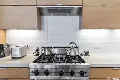300 Beale Street #609, San Francisco, CA 94105 - Photo 15