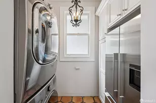 1933 Jackson St, San Francisco, CA 94109 - Photo 25