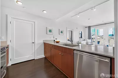 585 9th Street #551, Oakland, CA 94607 - Photo 17