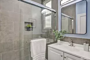 2025-2027 Lincoln Wy, San Francisco, CA 94122 - Photo 31