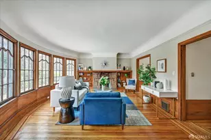 2025-2027 Lincoln Wy, San Francisco, CA 94122 - Photo 9
