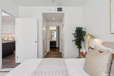 1688 Pine Street #E1111, San Francisco, CA 94109 - Photo 35