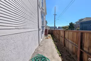 1003-1005 E 11th St, Oakland, CA 94606 - Photo 33