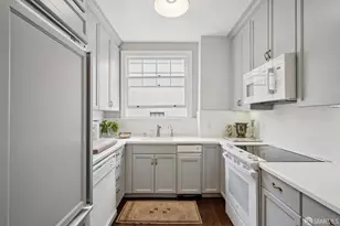 1880 Jackson St, San Francisco, CA 94109 - Photo 19