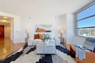 1800 Washington St, San Francisco, CA 94109 - Photo 3