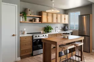 946 Stockton St, San Francisco, CA 94108 - Photo 5