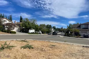 2332 Weston Ct, Antioch, CA 94531 - Photo 3