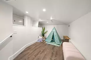 96 Lakemont Dr, Daly City, CA 94015 - Photo 33