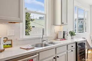 1471 Green St, San Francisco, CA 94109 - Photo 25